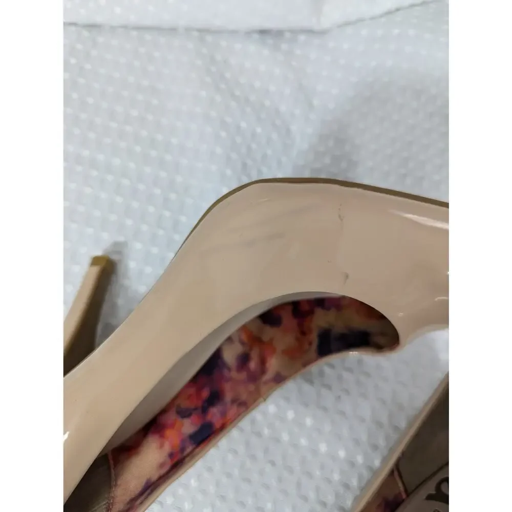 FERGALICIOUS! NUDE BEIGE, TAN, PATENT LEATHER CLASSIC HOT HEELS, PUMPS! SZ 9.5M
